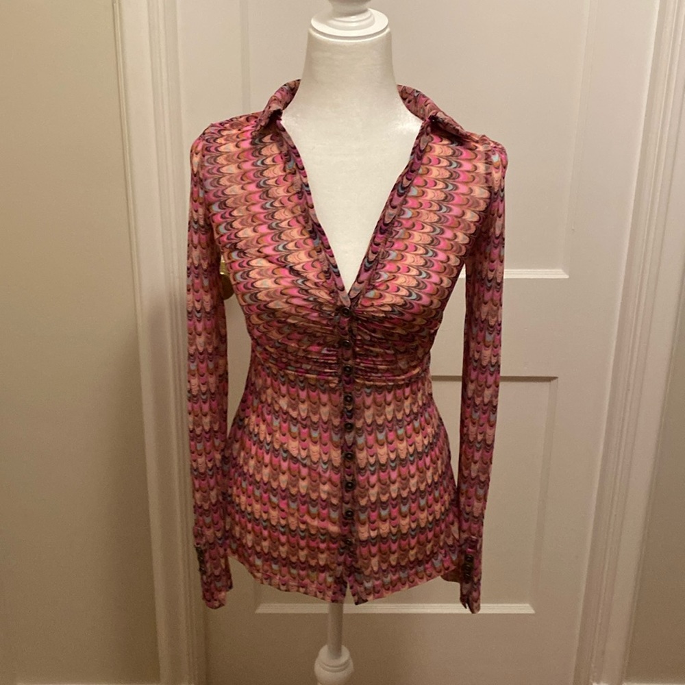 Free People womens XS fitted buttoned top. EUC